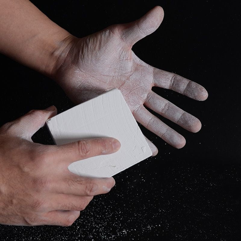 Chalk-Magnesium for stronger hold