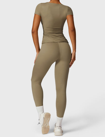 Gymfit T-shirt with short sleeves and a round neckline - Gymfit